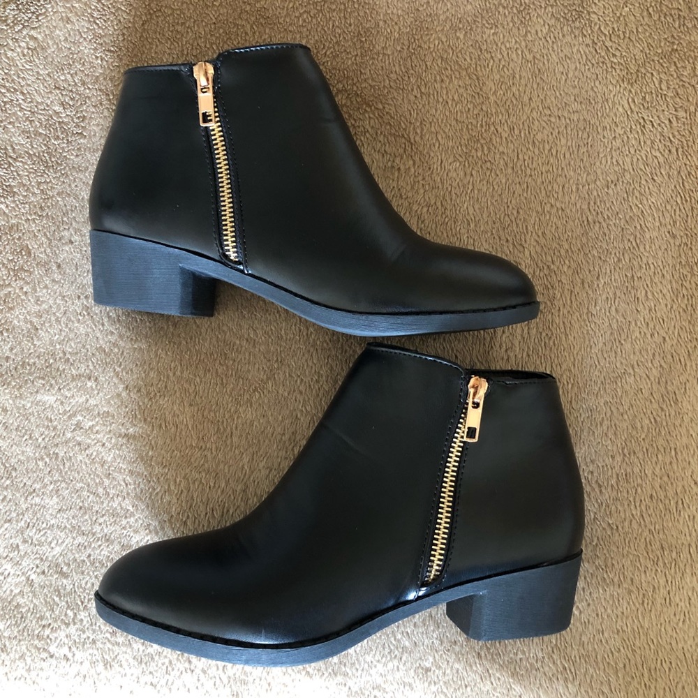 Womens Shoes Size 6